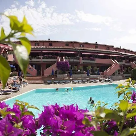 Apartment House And Apts. In 23632 Porto Azzurro